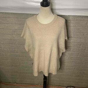 Universal Thread Beige Knit‎ Short Sleeve Pullover Sweater One Size